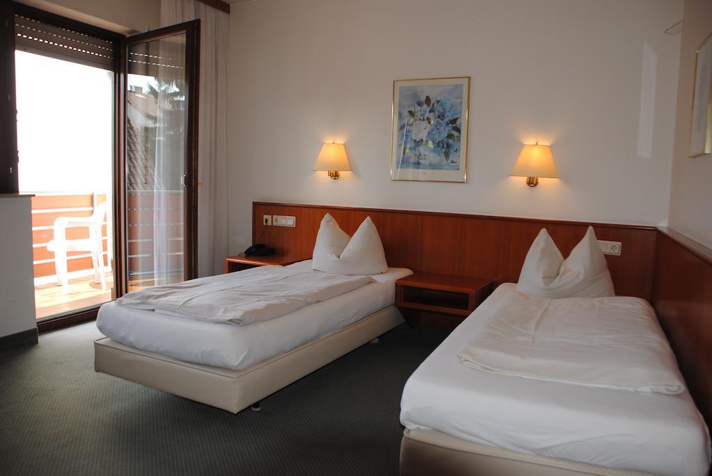 Hotel Kurfuerst Garni Germersheim Δωμάτιο φωτογραφία